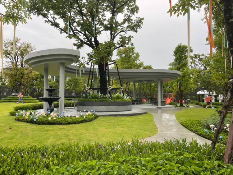2024 ตกแต่งครบ ไม่ใช่ Townhome for Rent 2.5-Storey – Ready to Move In รูปที่ 3