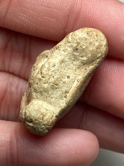 พระปิดตาพุงโตเนื้อผง รูปที่ 4