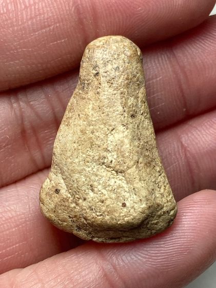 พระปิดตาพุงโตเนื้อผง รูปที่ 2