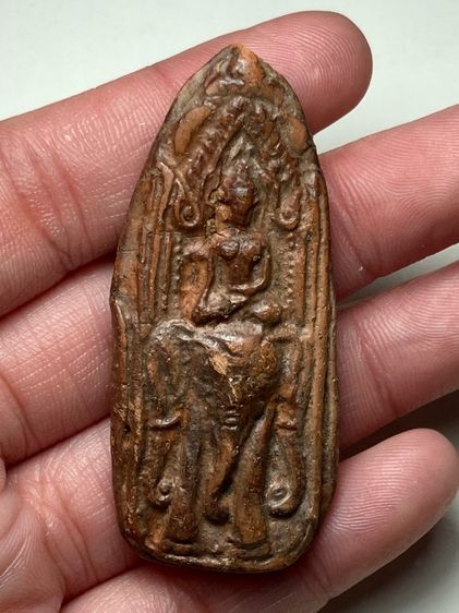 พระอินทร์ทรงช้างเอราวัณเนื้อดิน