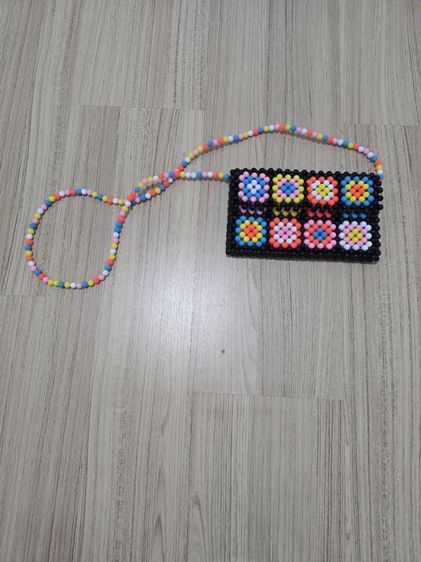 กระเป๋าลูกปัด cross body ใส่มือถือได้ มือ 1 รูปที่ 5