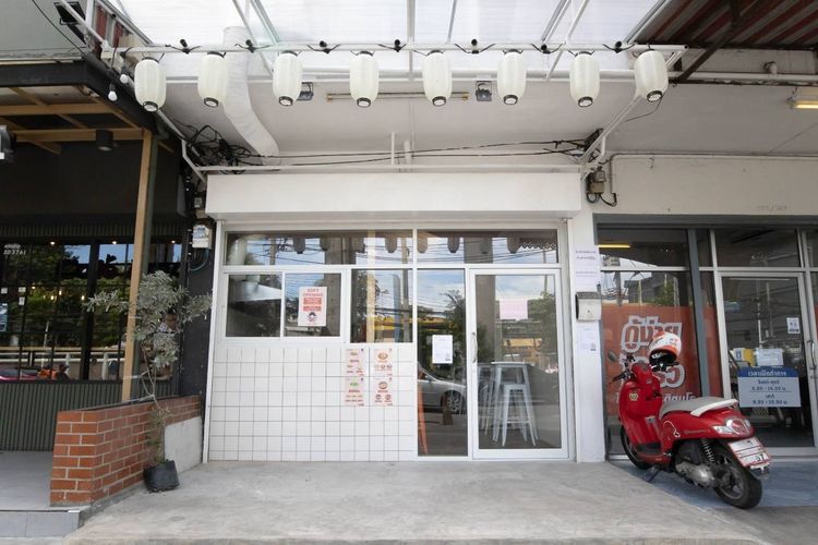 เซ้งร้านด่วน 25,000 ก็เริ่มธุรกิจได้เลย ถนนจรัญ44  ติด MRT บางยี่ขัน ใกล้คอนโด Parkland รูปที่ 2