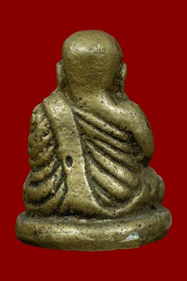 หลวงพ่อเงินพิมพ์นิยม รูปที่ 2