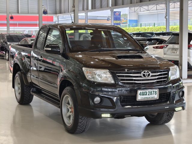 Toyota Hilux Vigo 2013 2.5 E Prerunner VN Turbo TRD Pickup ดีเซล ไม่ติดแก๊ส เกียร์ธรรมดา ดำ รูปที่ 3