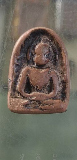 ซุ้มกอ​ พิมพ์นิยม​ มีกนกข้าง​ กรุกำแพงเพชร