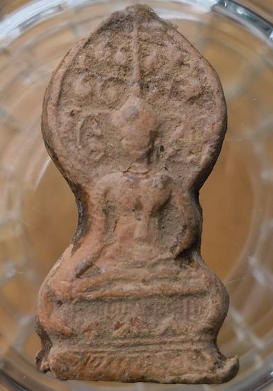 พระหลววพ่อโตเนื้อดินเก่าค่ะ รูปที่ 11