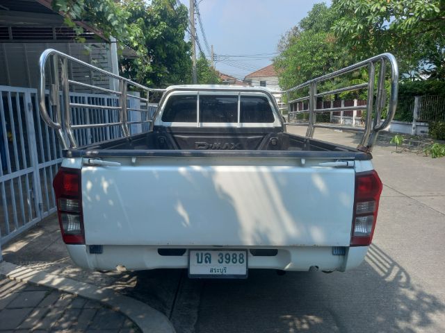 Isuzu D-MAX 2016 1.9 S Pickup ดีเซล ไม่ติดแก๊ส เกียร์ธรรมดา ขาว รูปที่ 4
