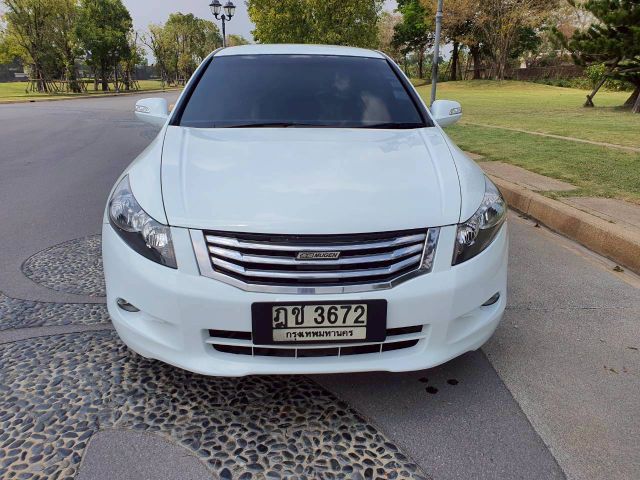 Honda Accord 2010 2.0 EL Sedan เบนซิน ไม่ติดแก๊ส เกียร์อัตโนมัติ ขาว รูปที่ 4