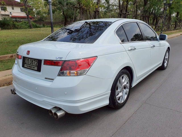 Honda Accord 2010 2.0 EL Sedan เบนซิน LPG เกียร์อัตโนมัติ ขาว รูปที่ 4