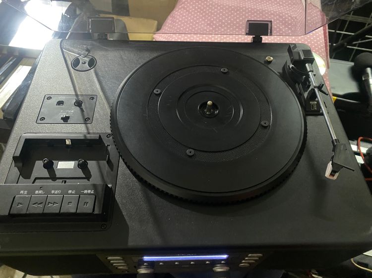 เครื่องเล่นแผ่นเสียง all in one taec