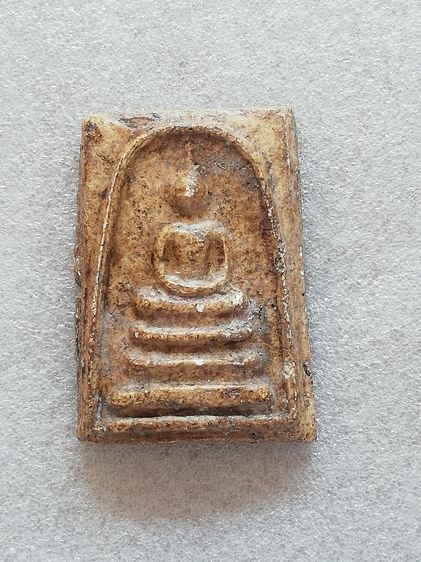 พระกรุเก่าคละพิมพ์ 8 องค์ 400- ส่งฟรี ชุดที่1 รูปที่ 7