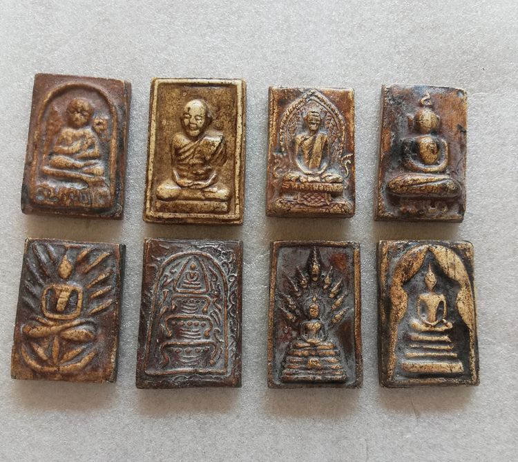 พระกรุเก่าคละพิมพ์ 8 องค์ 400- ส่งฟรี ชุดที่2 รูปที่ 2