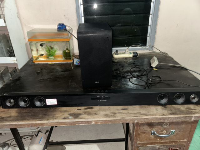 ลำโพงซาวด์บาร์