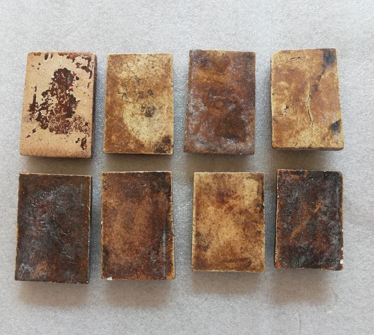 พระกรุเก่าคละพิมพ์ 8 องค์ 400- ส่งฟรี ชุดที่3 รูปที่ 3