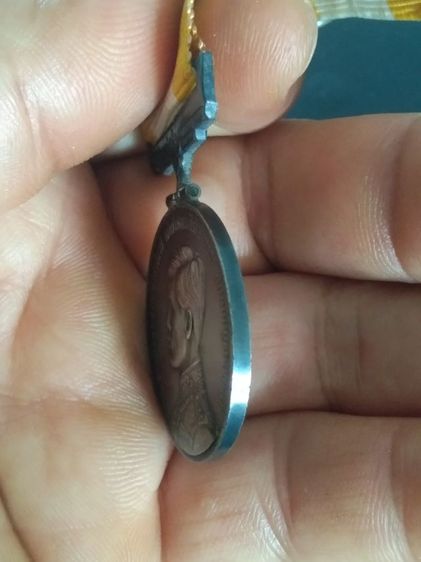 เหรียญพระธรรมจักร 2500 พุทธศตวรรษเนื้อเงินกะไหล่ทอง      เหรียญเนื้อเงินปี 2515 รูปที่ 7