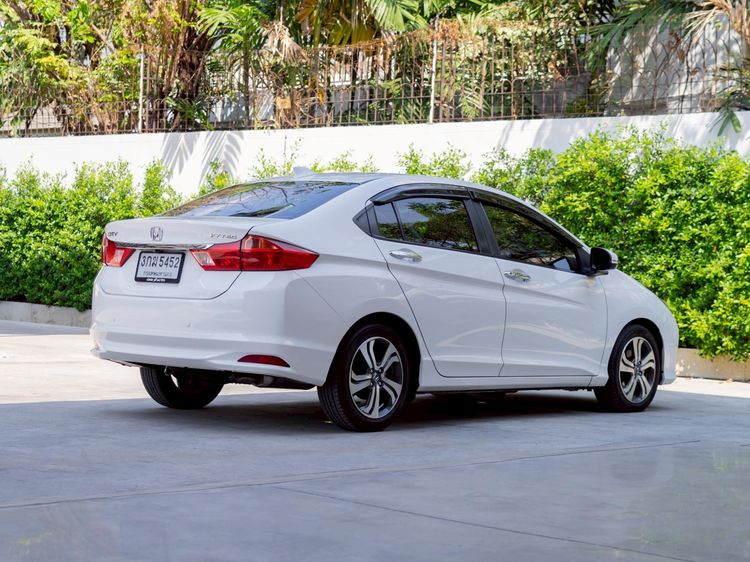 Honda City 2014 1.5 Sv i-VTEC Sedan เบนซิน ไม่ติดแก๊ส เกียร์อัตโนมัติ ขาว รูปที่ 4