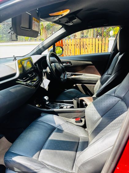 Toyota C-HR 2018 1.8 HV Hi Sedan ไฮบริด ไม่ติดแก๊ส เกียร์อัตโนมัติ แดง รูปที่ 3