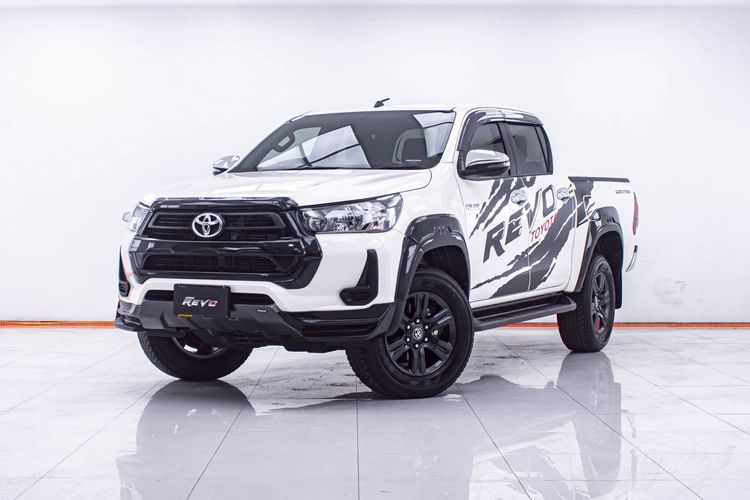 รถ Toyota Hilux Revo Double Cab 2.4 Entry Prerunner สี ขาว