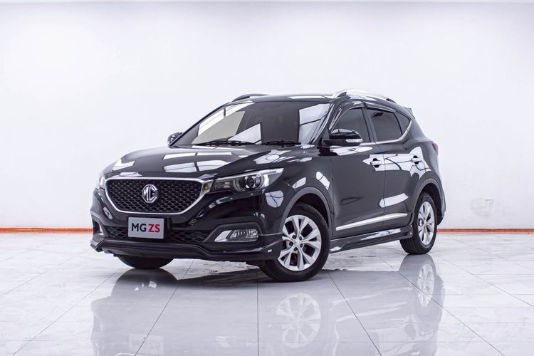รถ MG ZS 1.5 D สี ดำ
