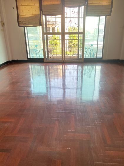 อื่นๆ มีบางส่วน สร้างเสร็จก่อน 2010 ขายทาวน์เฮาส์3 ชั้น ุนนสุขุมวิท77 อ่อนนุชซอย 25 ใจกลางเมือง รูปที่ 3