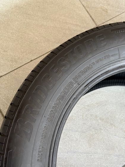 เส้นเดียว 215 60 17 bridgestone ไร้ปะ รูปที่ 4
