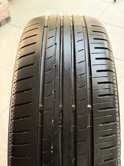 เส้นเดียว 185 55 16 โยโกฮาม่า BluearthA  รูปที่ 2