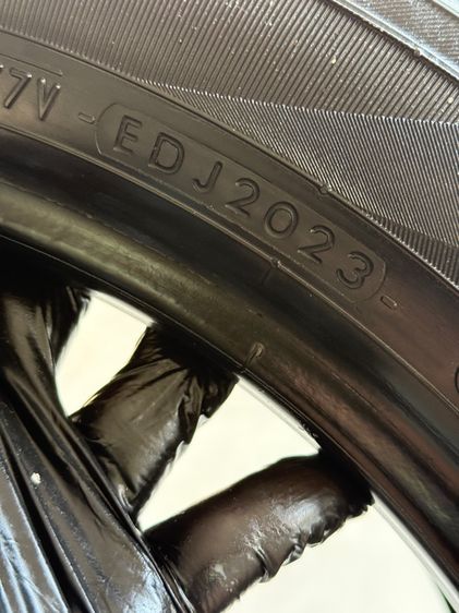 เส้นเดียว 185 55 16 โยโกฮาม่า BluearthA  รูปที่ 7