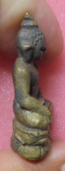 พระหล่อเนื้อทองผสม ไม่ทราบที่ รูปที่ 5