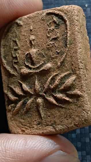 พระสมเด็จหลวงปู่คร้าม แห่งวัดพระเงิน เนื้อผงยา เก่าตามภาพ รูปที่ 8