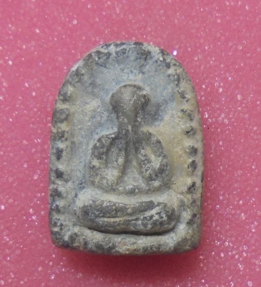 พระปิดตา เนื้อผง ไม่ทราบที่