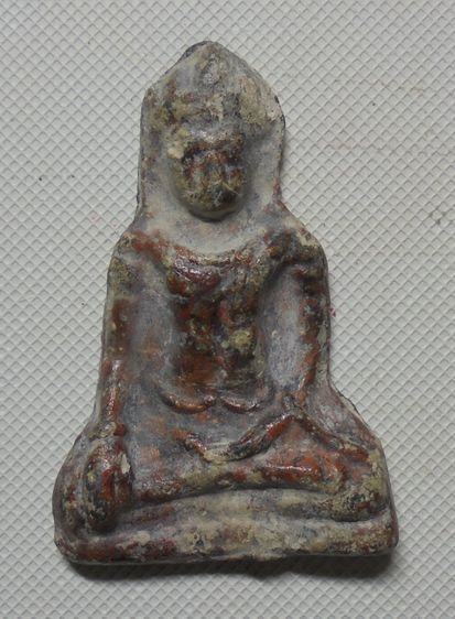 พระเนื้อชิน สนิมเเดง ไม่ทราบที่