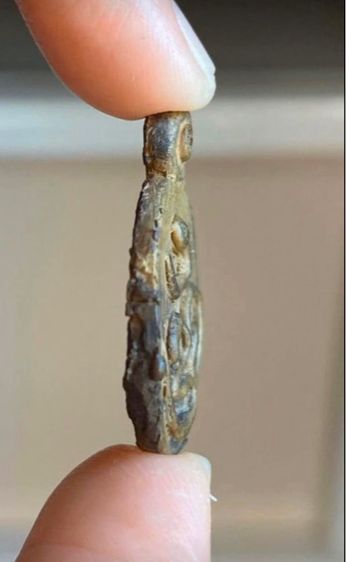 เหรียญหล่อโอมโบราณ รูปที่ 4