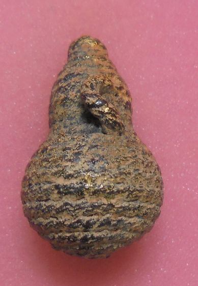 น้ำเต้ากันไฟ ถักเชือกด้าย ปิดทอง ไม่ทราบที่ รูปที่ 3