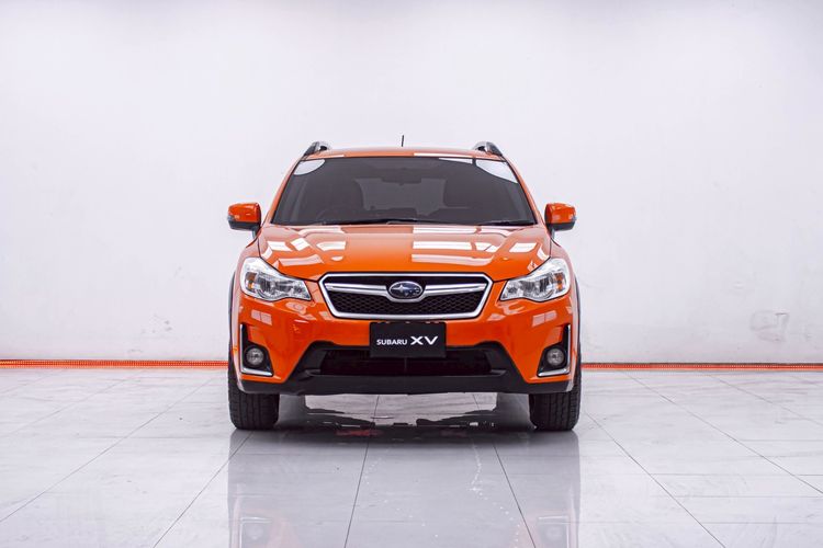 Subaru XV 2017 2.0 4WD Utility-car เบนซิน ไม่ติดแก๊ส เกียร์อัตโนมัติ ส้ม รูปที่ 4