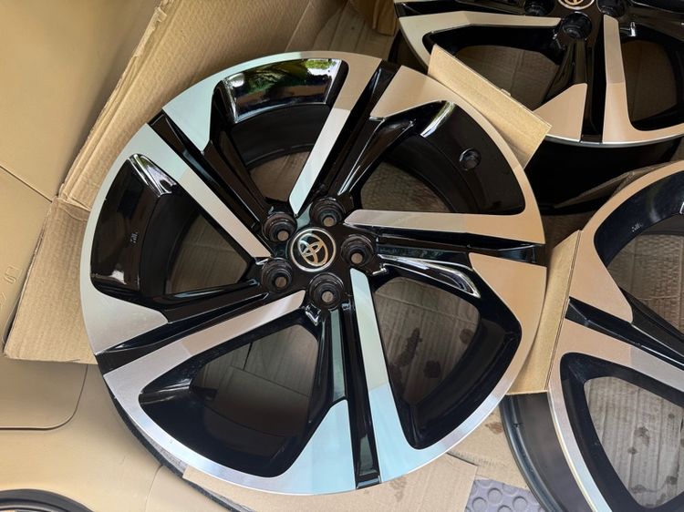 ล้อ 18 yaris cross ตัว top รูปที่ 7