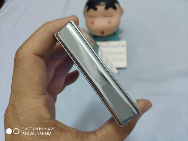 z flip 5 สวยๆ5500บาทตำหนินิดใช้งานปรกติ รูปที่ 3