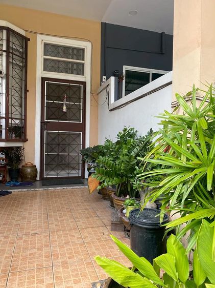 อื่นๆ มีบางส่วน ขายทาวน์โฮมเพียง 1.95 ล้าน เหมาะสำหรับทำโฮมออฟฟิศ หรือพักอาศัย(ขายตามสภาพ) อ่อนนุช พัฒนาการ ทำเลดีมาก รูปที่ 3