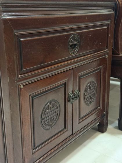 ด่วน 🗃ชุดรับแขก 10 ชิ้นพร้อมโคมไฟ พร้อมขาย ม้านั่งยาว1,เก้าอี้ 4,โต๊ะกลาง 1,โต๊ะวางโคม2,โต๊ะข้าง2 สภาพสวย  รูปที่ 8