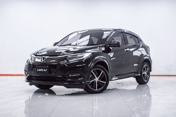 รถ Honda HR-V 1.8 RS สี ดำ