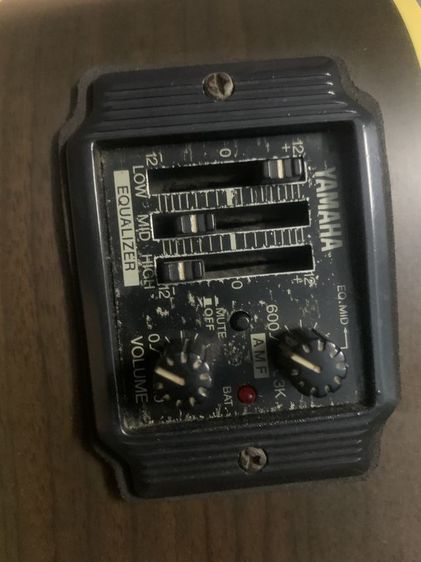 กี่ต้าร์โปร่งไฟฟ้า รูปที่ 8