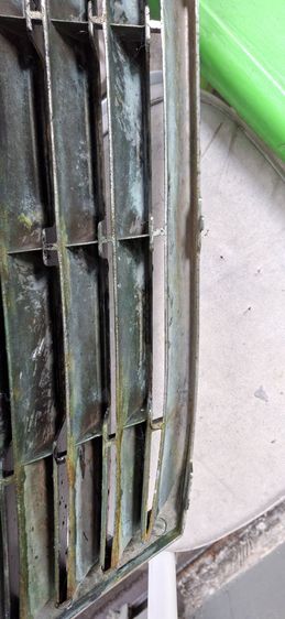 กระจังหน้า Vigo เอาเก็บสีเองครับ รูปที่ 10