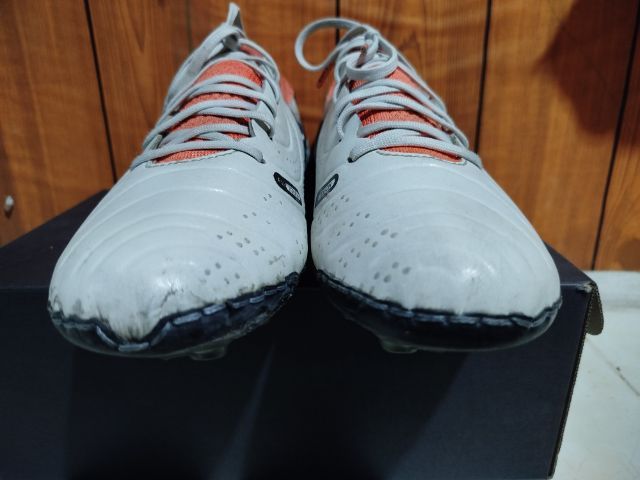 รองเท้าสตั๊ดมือ2

Nike Tiempo Legend 10 Elite AG ตัวท็อป

ไซด์ 42.5 หรือ 270  รูปที่ 13