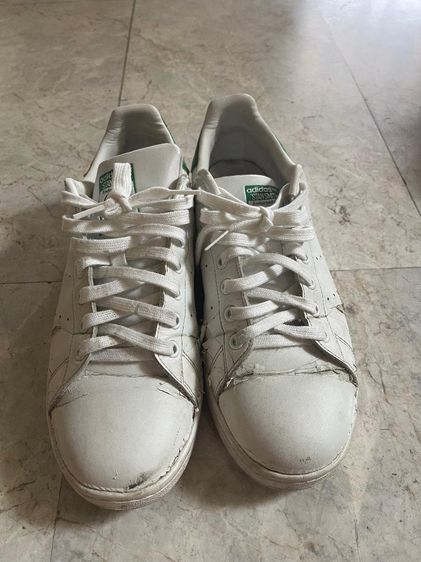 รองเท้า adidas รุ่น stan smith