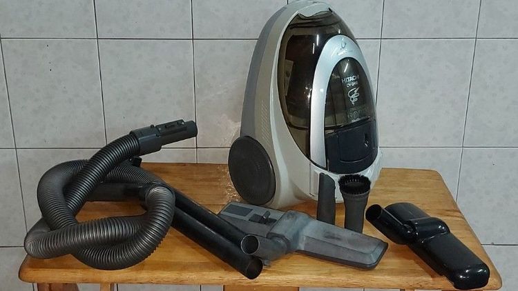 เครื่องดูดฝุ่น(เสียเปิดไม่ติด) รูปที่ 16