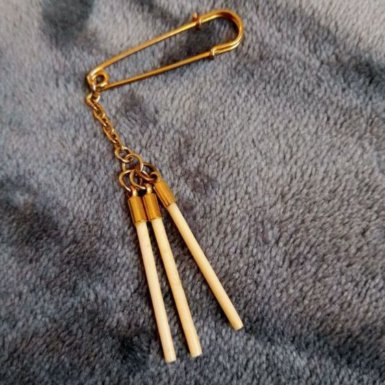 เข็มกลัดวัสดุธรรมชาติแท้ สวยๆค่ะ(งานนอก)