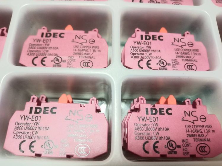 Contact Block Idec YW-E01 รูปที่ 2