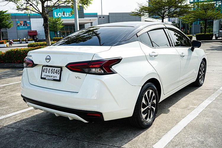 Nissan Almera 2023 1.0 VL Sedan เบนซิน ไม่ติดแก๊ส เกียร์อัตโนมัติ ขาว รูปที่ 3