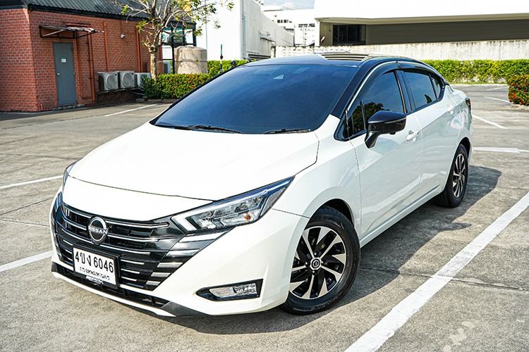 รถ Nissan Almera 1.0 VL สี ขาว