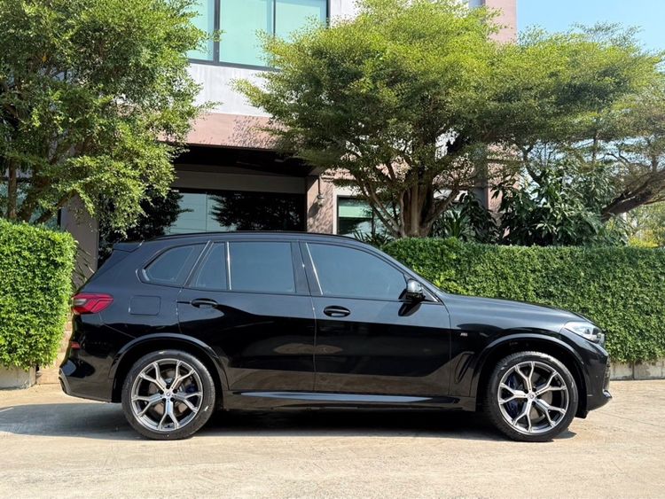 BMW X5 2020 3.0 xDrive45e M Sport 4WD Utility-car ปลั๊กอินไฮบริด (PHEV) ไม่ติดแก๊ส เกียร์อัตโนมัติ ดำ รูปที่ 2
