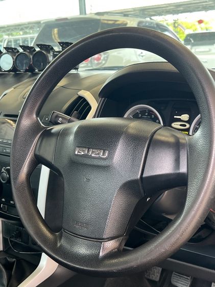 Isuzu D-MAX 2019 1.9 Hi-Lander L Pickup ดีเซล เกียร์ธรรมดา เทา รูปที่ 3